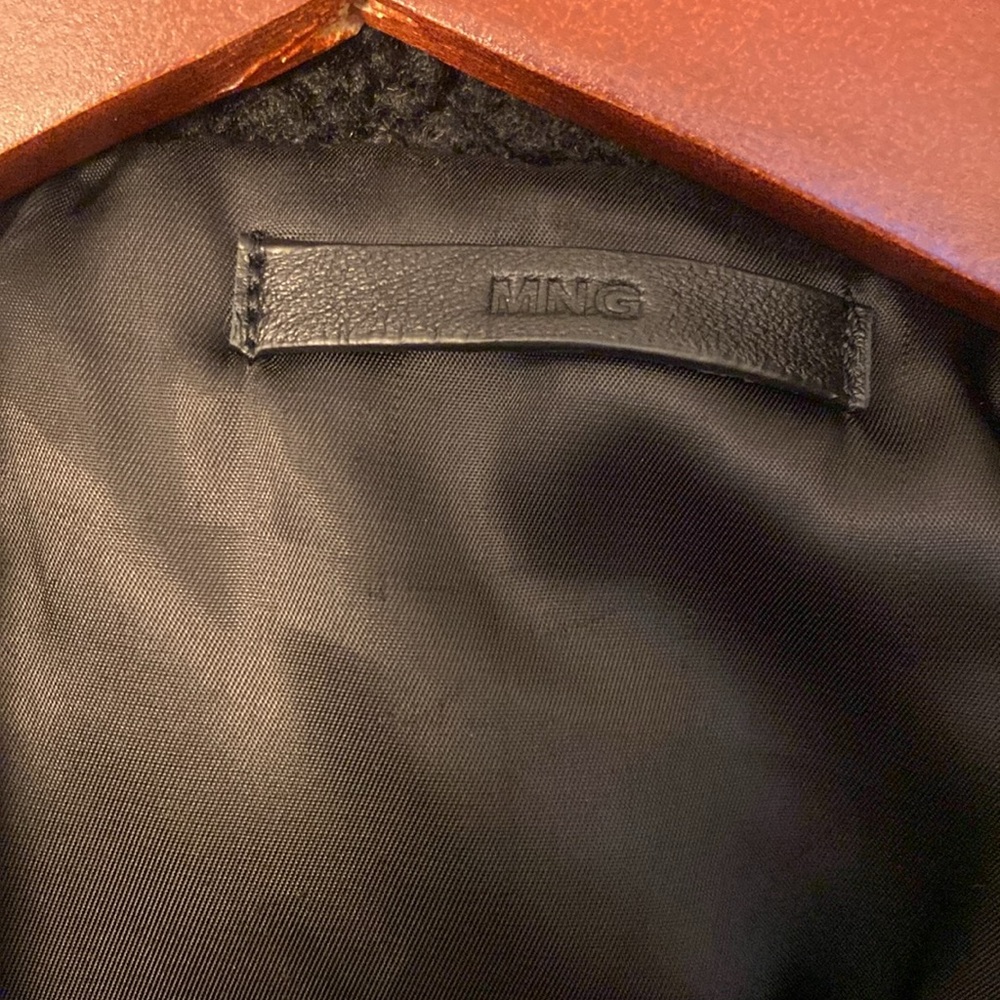 Real Leather jacket - Picture 4 of 5